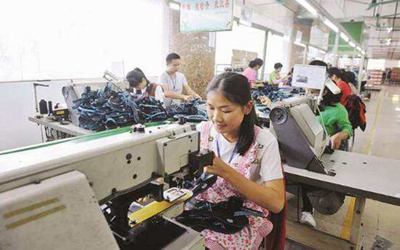 鼓勵貧困人口向城市流動,早日脫貧?